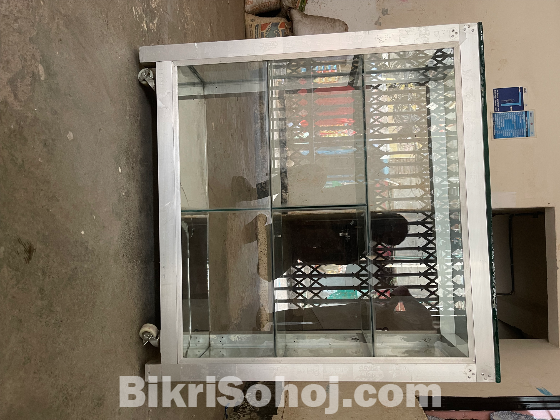 কাঁচের শোকেস বিক্রয়